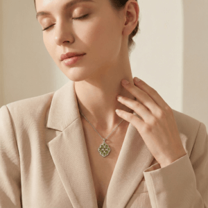 peridot cluster necklace in s925 sterling silver