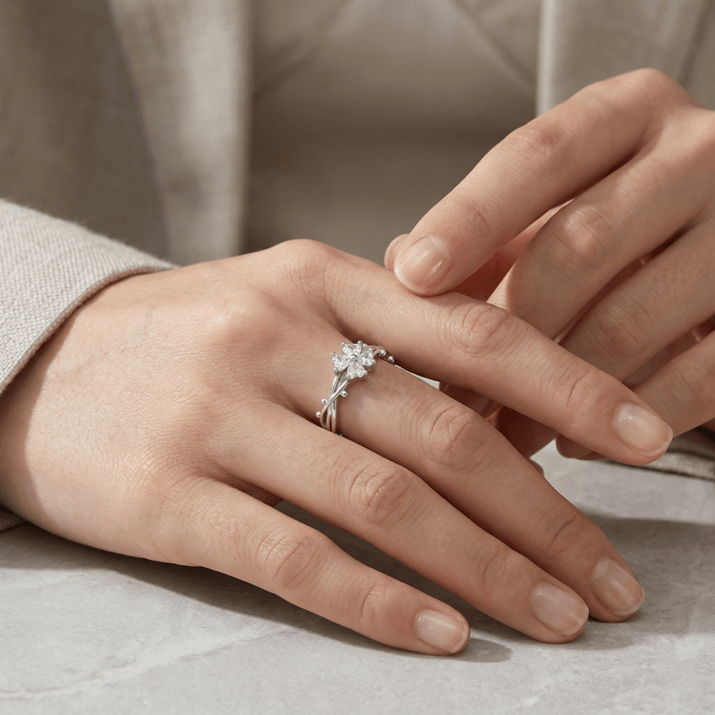 thorn clover cubic zirconia ring – s999 silver adjustable four leaf clover ring